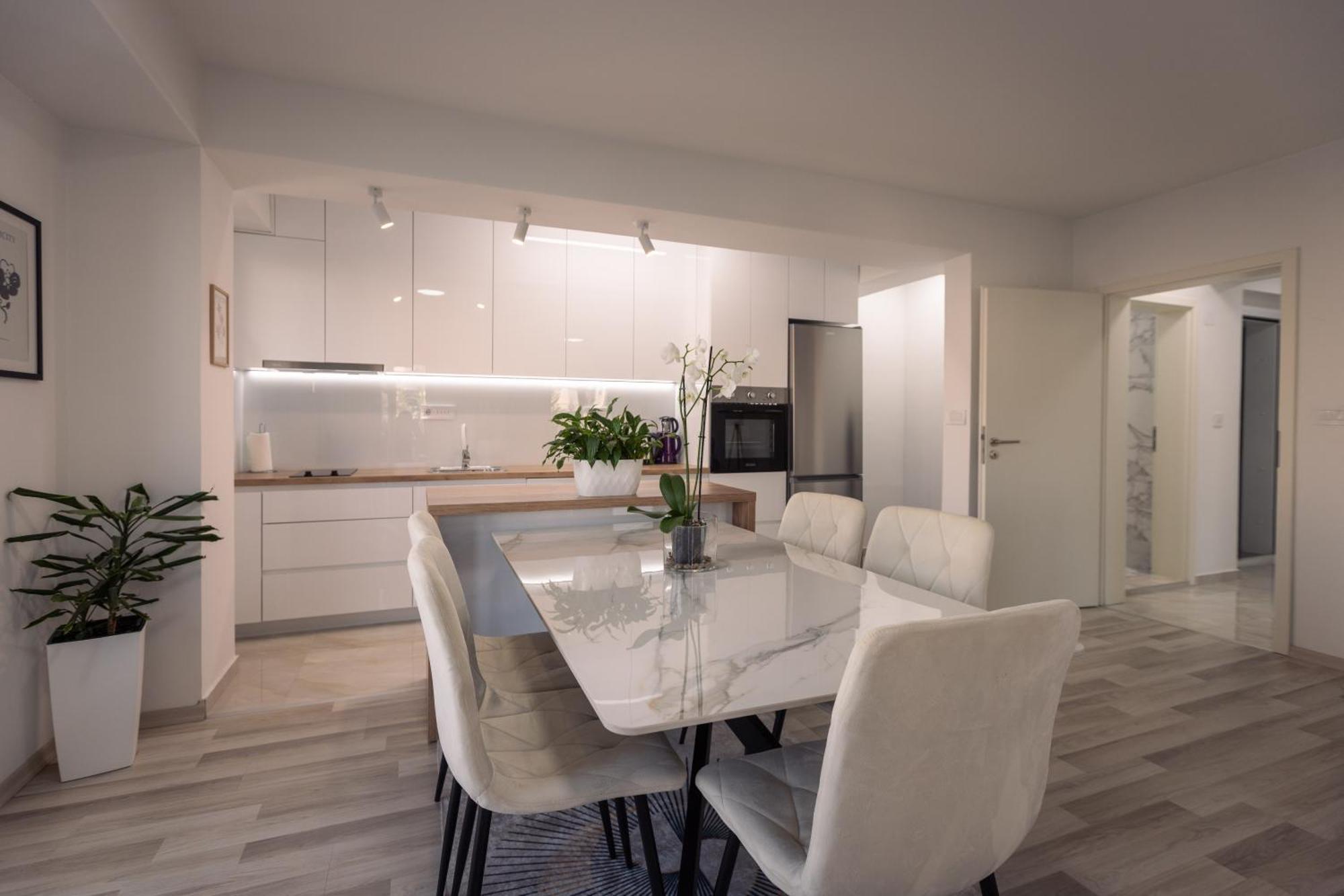T20 Apartments Скопье Экстерьер фото