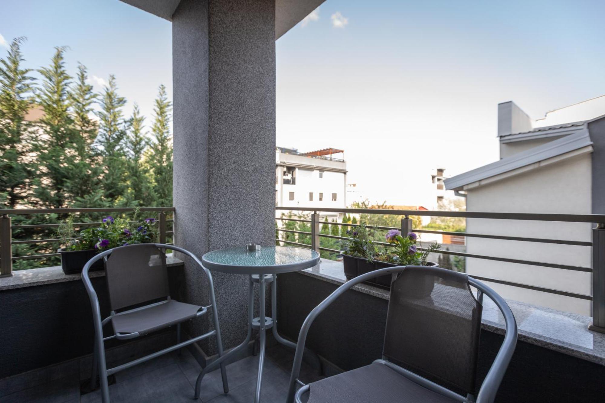 T20 Apartments Скопье Экстерьер фото